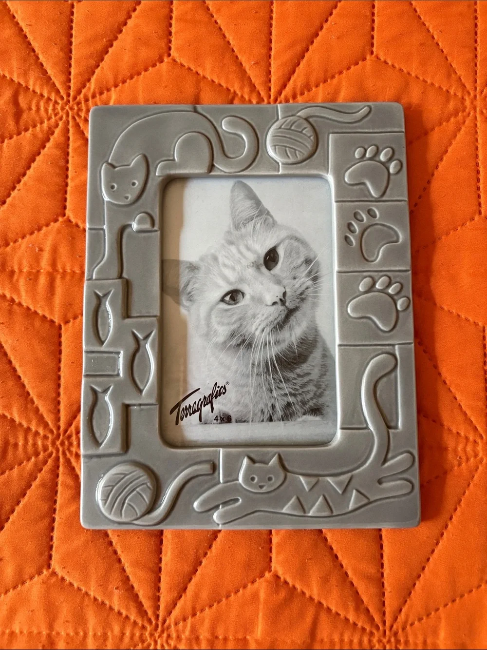 90’s Vintage Cat Kitten Play Art Ceramic Tile Frame